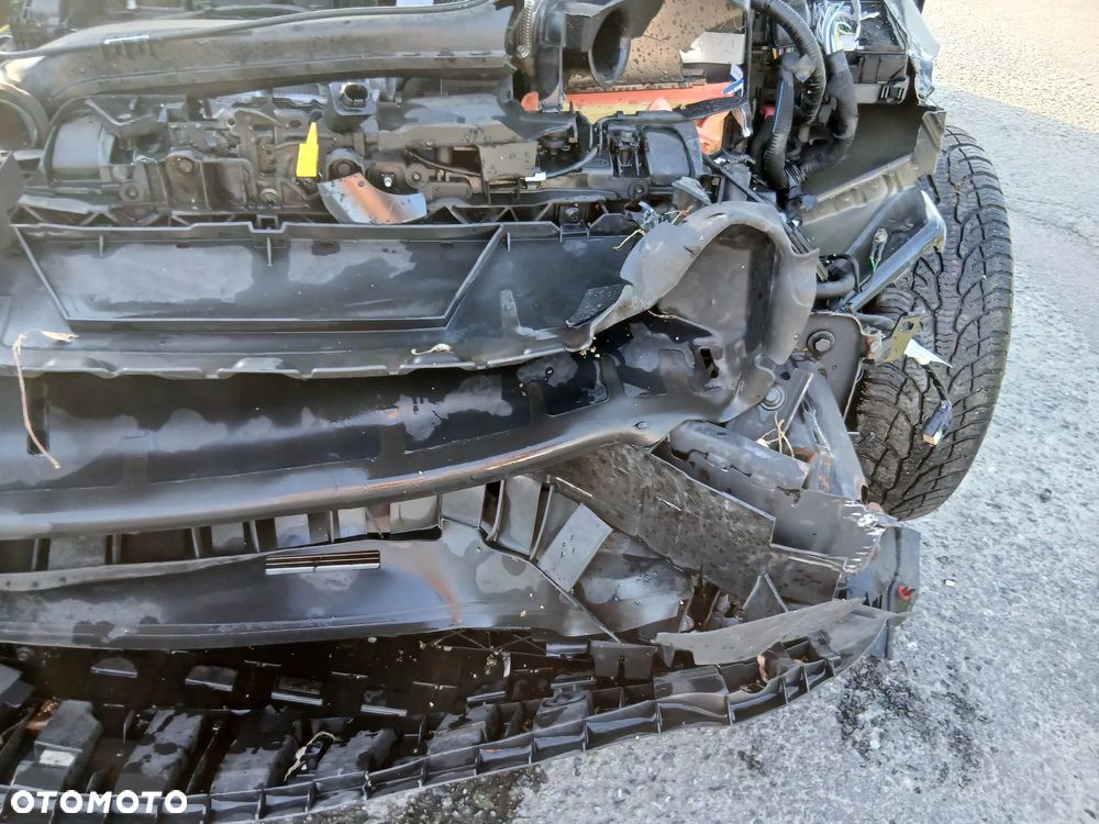 Ford Fiesta 1.1 S&S COOL&CONNECT - 8
