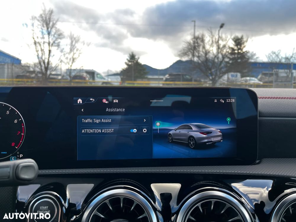 Mercedes-Benz CLA - 25