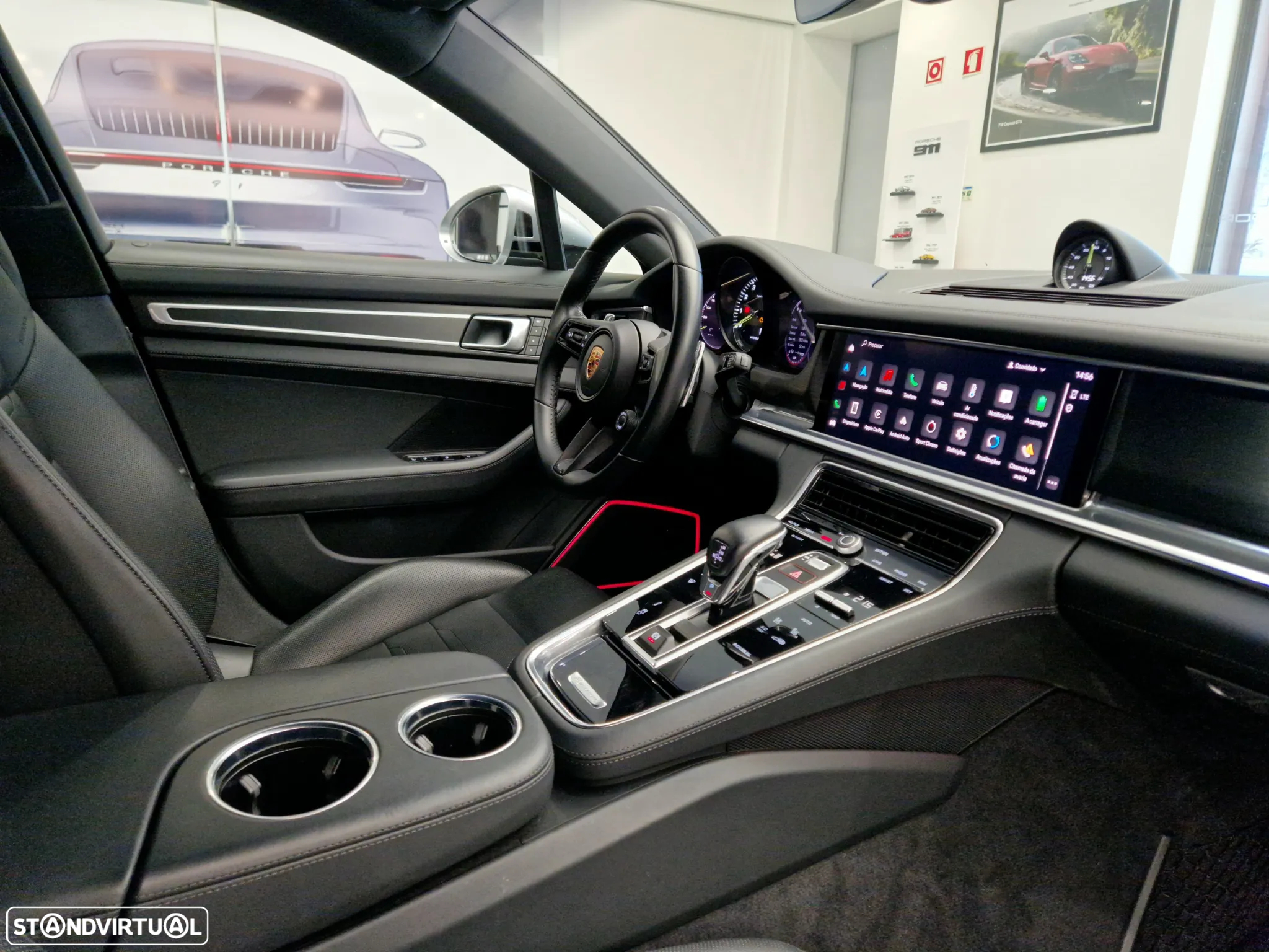 Porsche Panamera Sport Turismo 4 E-Hybrid Platinum Edition - 27