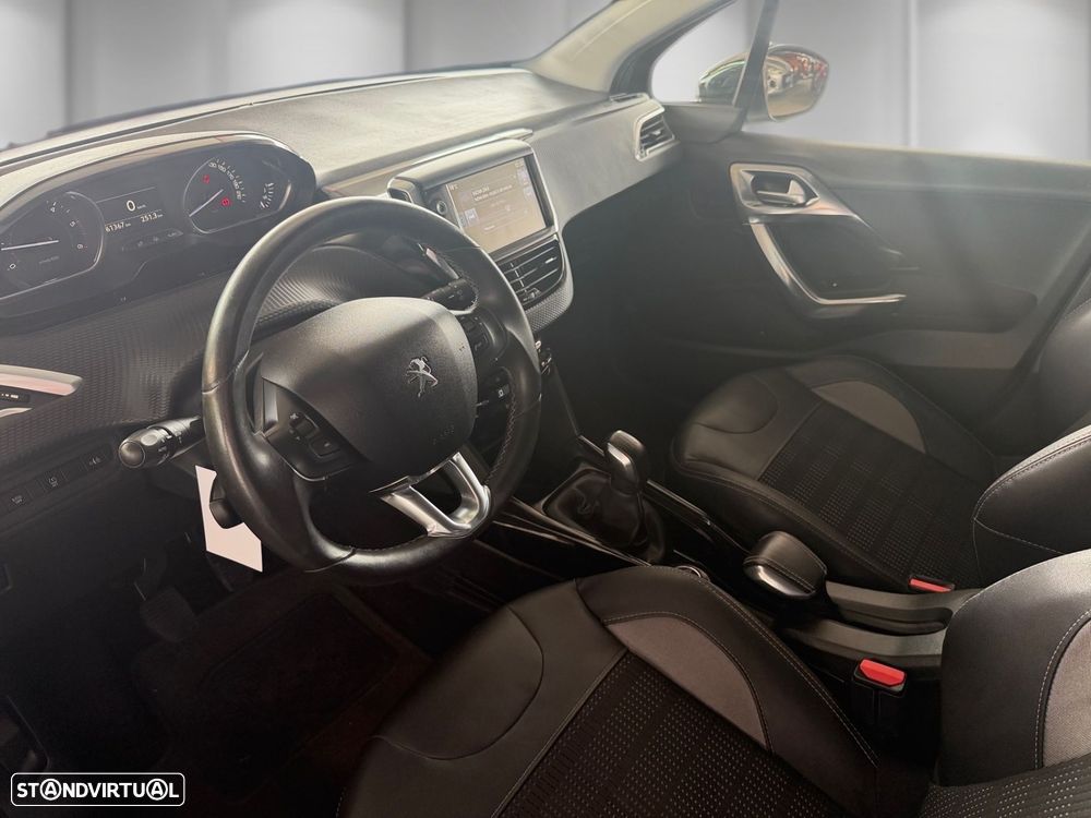 Peugeot 2008 1.6 e-HDi Allure - 6