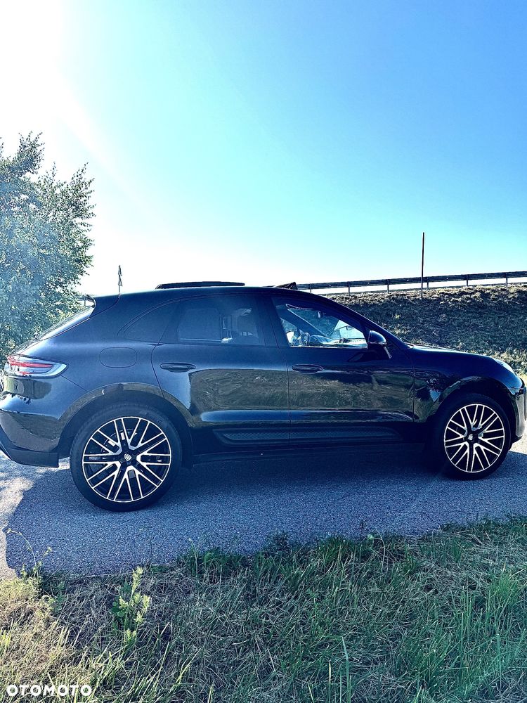 Porsche Macan T - 4