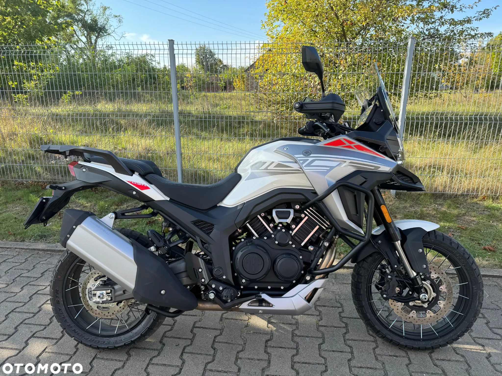 QJMOTOR SRT 800S - 14