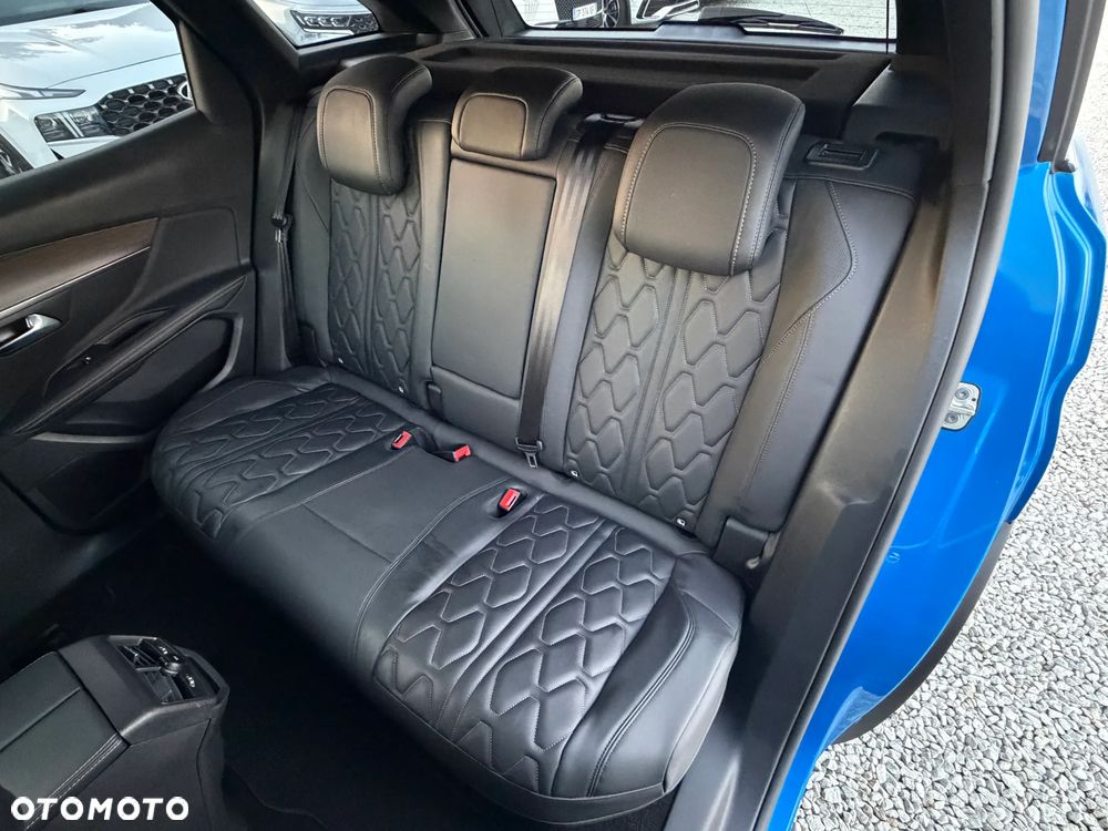 Peugeot 3008 1.6 PureTech HYbrid GT Line S&S EAT8 - 30