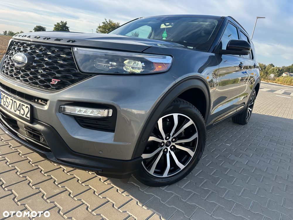 Ford Explorer - 4