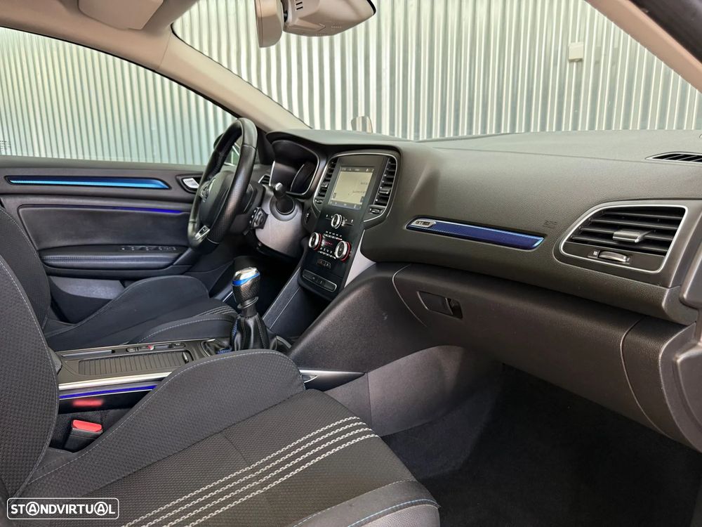 Renault Mégane Sport Tourer 1.5 dCi GT Line - 25