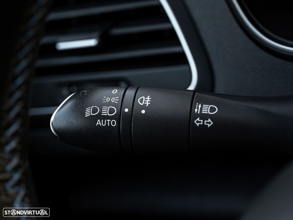 Renault Mégane 1.5 Blue dCi GT Line - 10