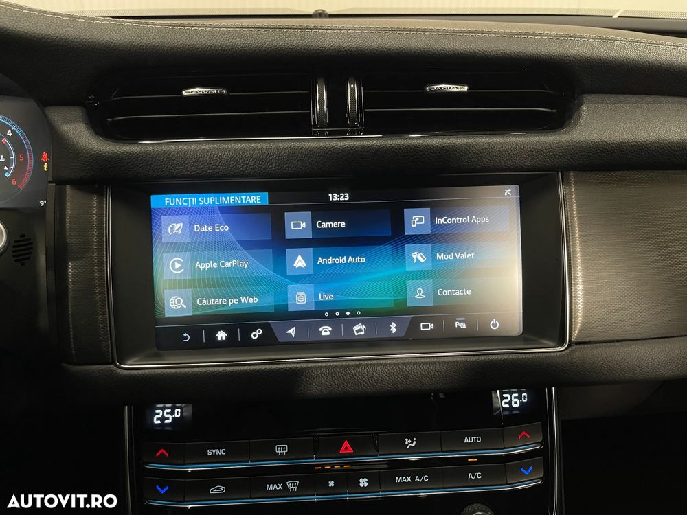 Jaguar XF 20d AWD Aut. Chequered Flag - 16