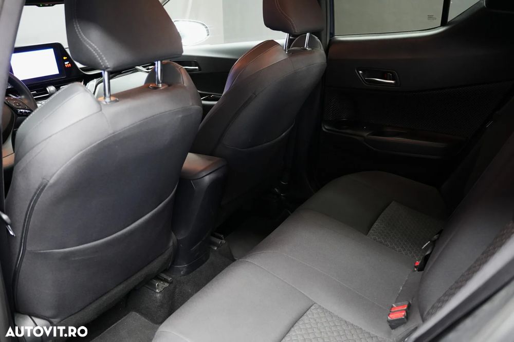 Toyota C-HR 1.8 HSD 122 CP 4x2 CVT Cult - 8