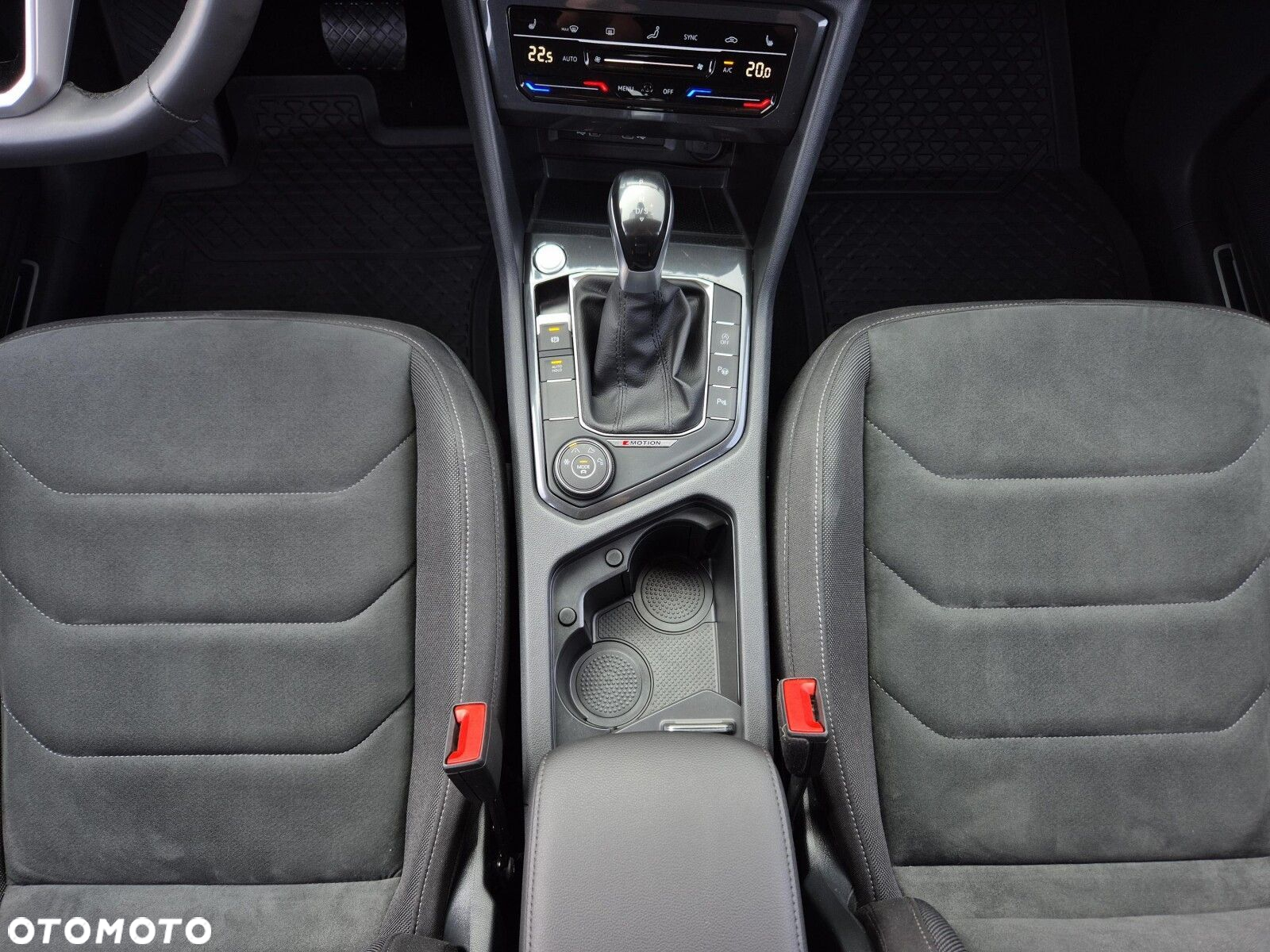 Volkswagen Tiguan Allspace 2.0 TDI 4Mot Elegance DSG - 17