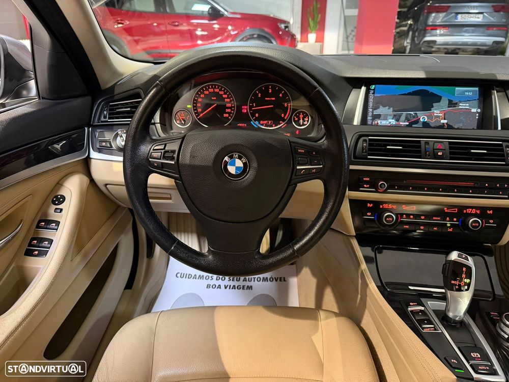 BMW 535 d Line Luxury Auto - 6
