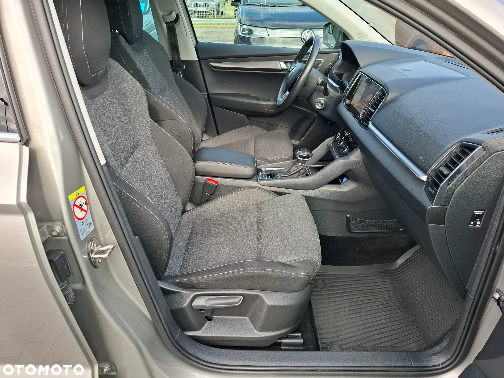 Skoda Karoq 1.5 TSI ACT 4x2 Style DSG - 12
