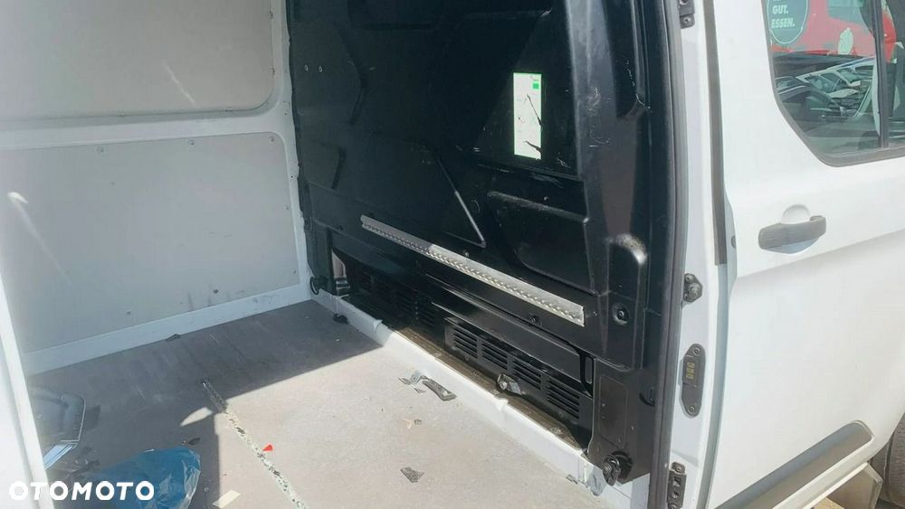 Ford Transit Custom - 7