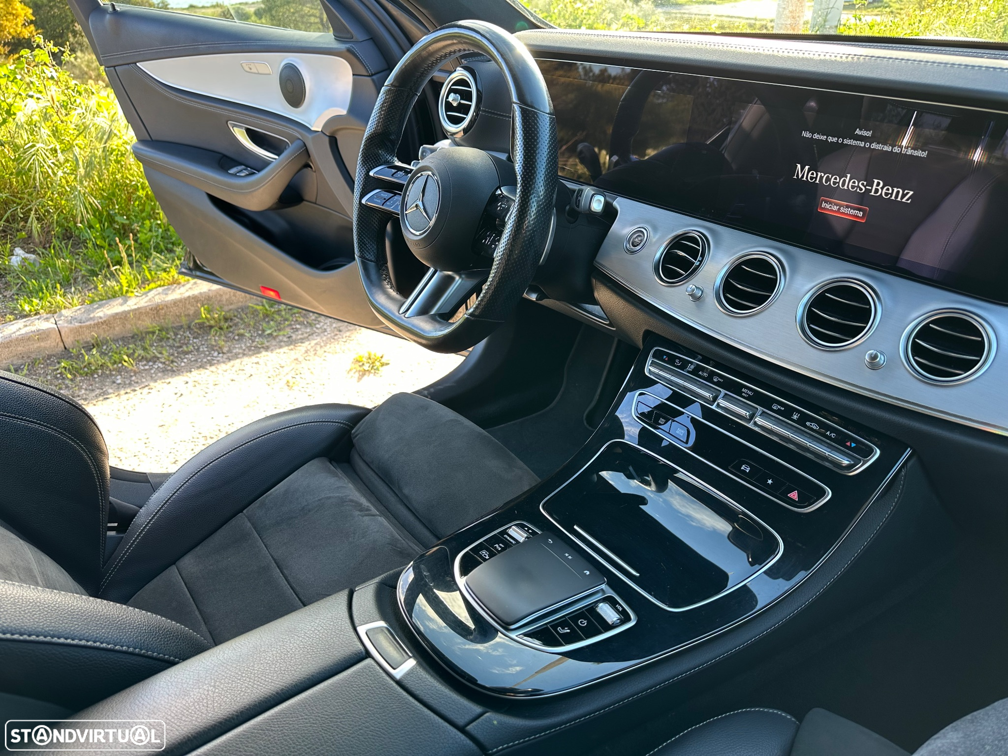 Mercedes-Benz E 300 de AMG Line - 26