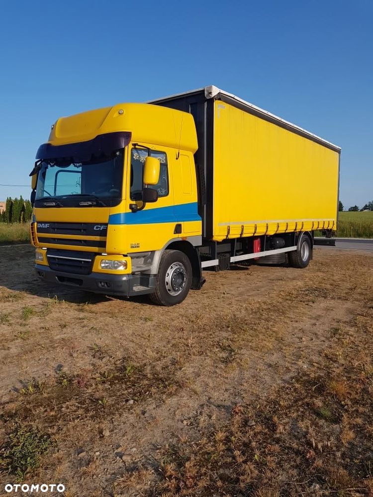 DAF CF - 1