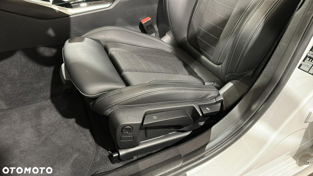BMW Seria 3 - 13
