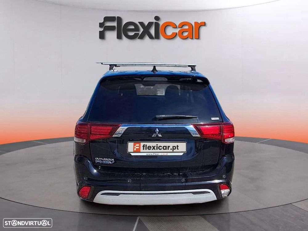 Mitsubishi Outlander 2.4 PHEV Intense - 6