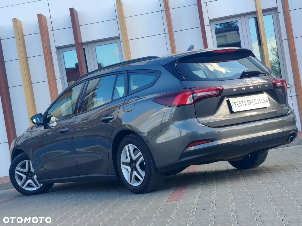 Ford Focus - 30