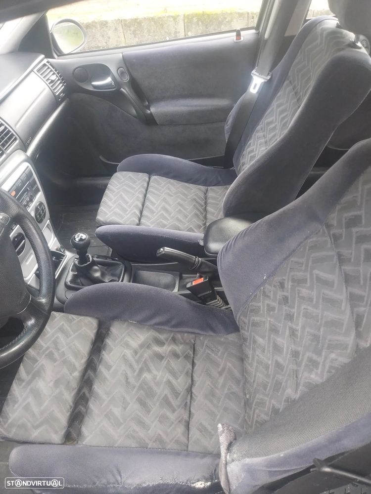 Opel Vectra 2.0 DTi Sport - 6