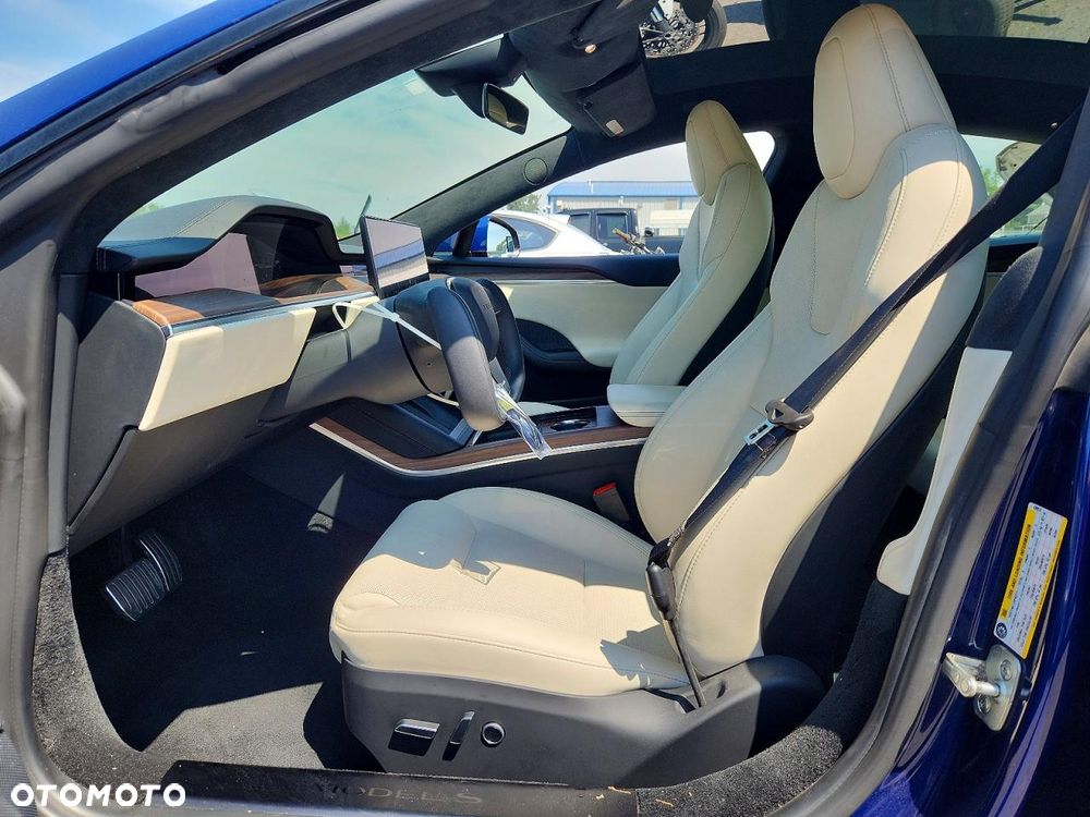 Tesla Model S AWD - 7