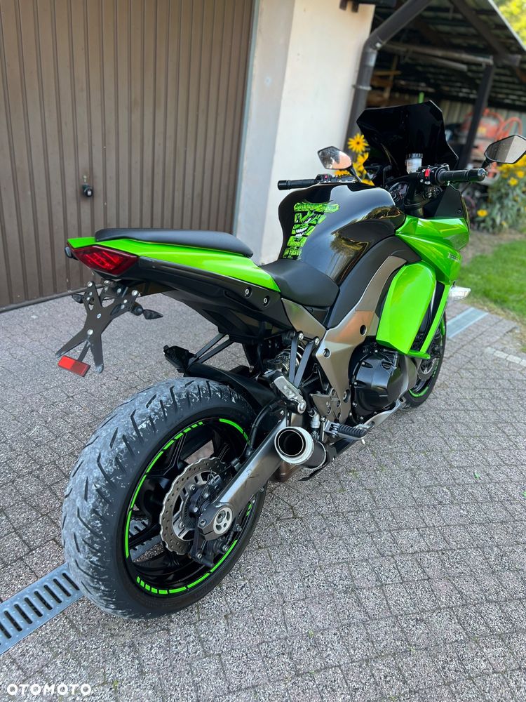 Kawasaki Z - 11