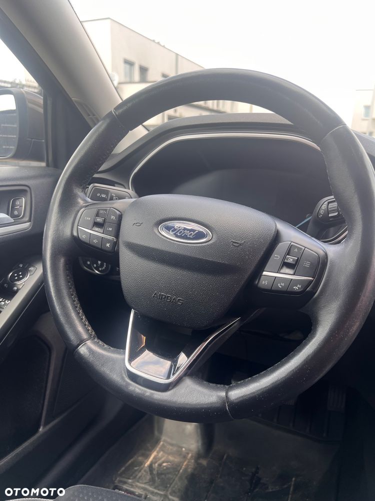 Ford Focus 1.0 EcoBoost Trend Edition Business - 10