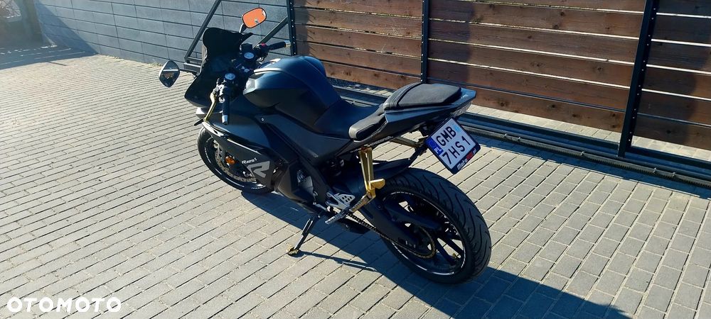 Yamaha YZF - 5