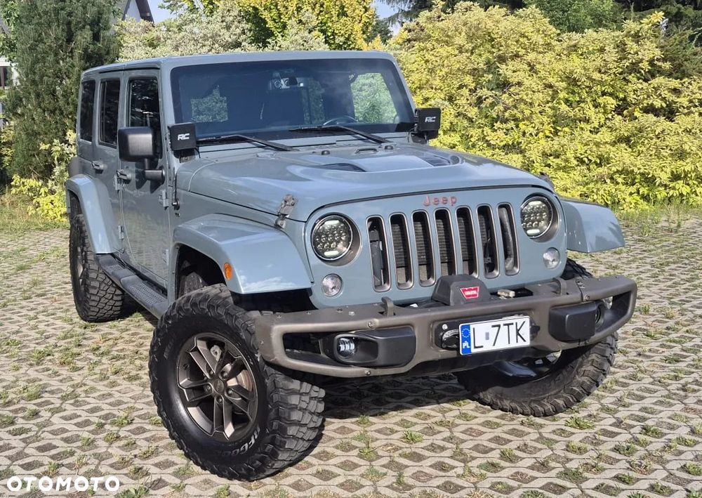 Jeep Wrangler - 1