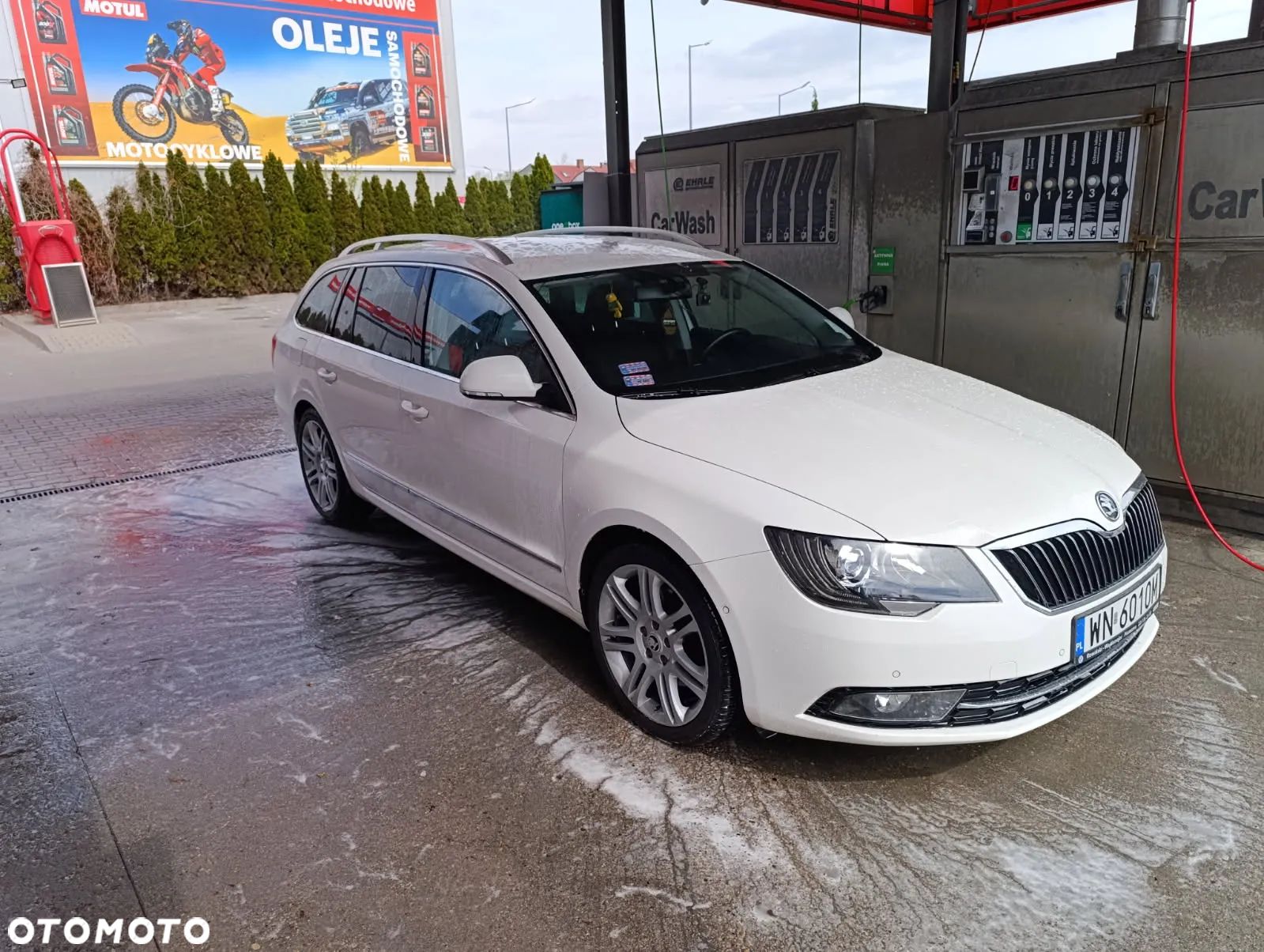 Skoda Superb 2.0 TDI Business - 1