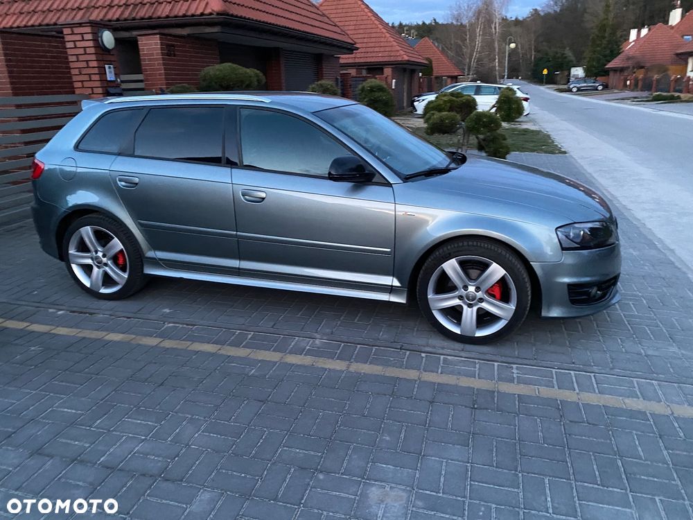 Audi A3 Sportback 1.8 TFSI Attraction - 3