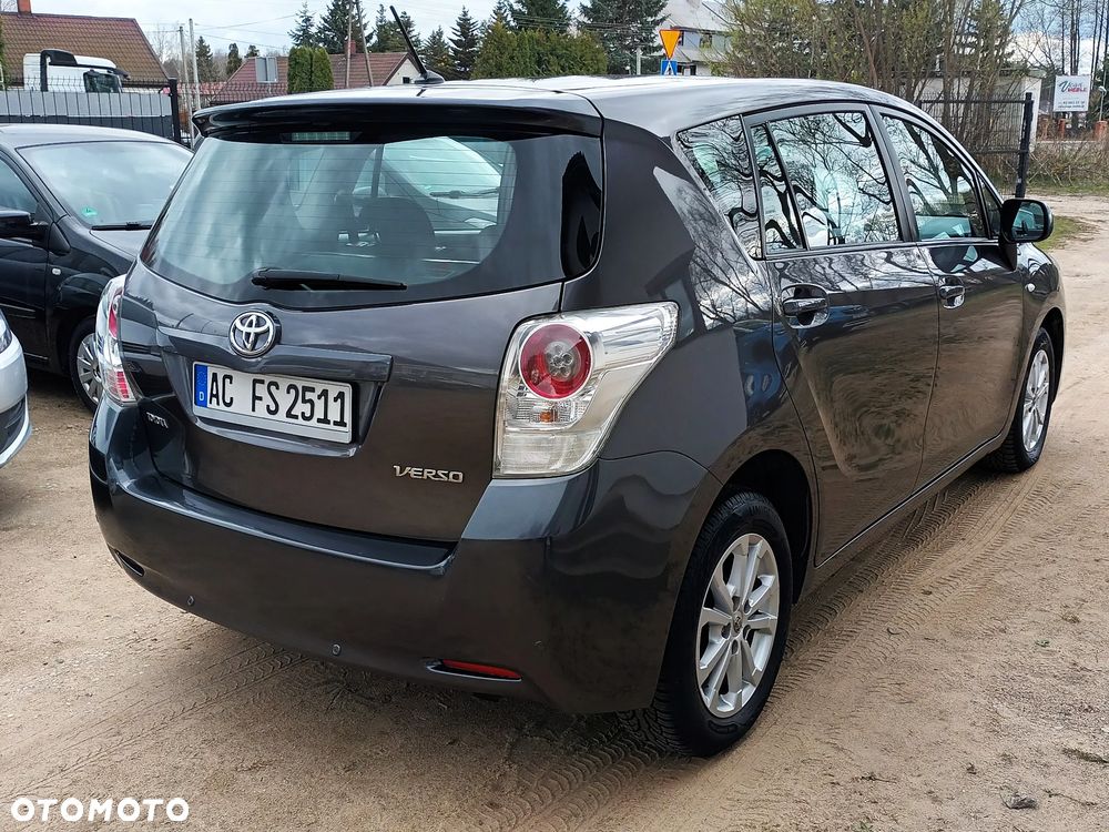 Toyota Verso 1.8 5-Sitzer Executive - 16