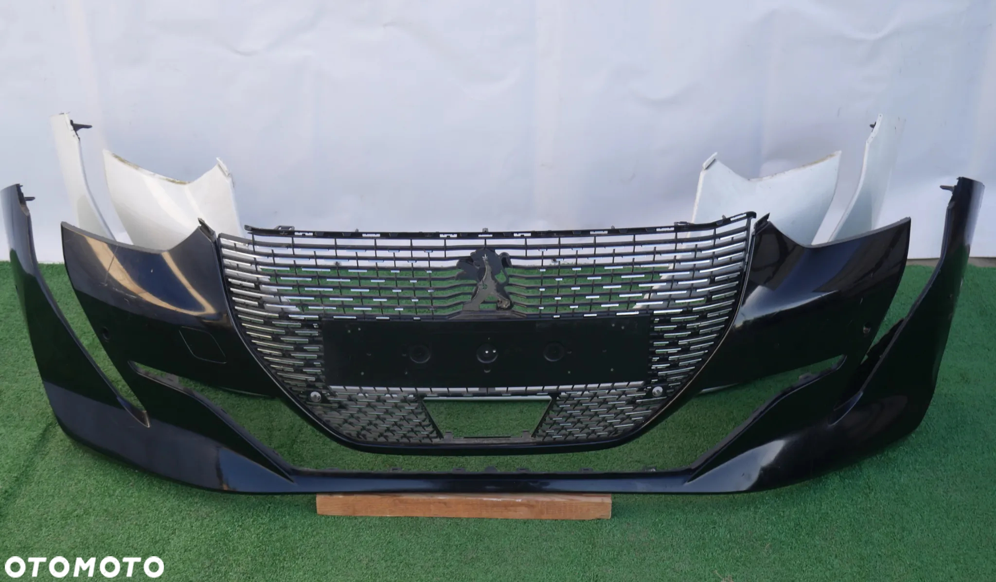 PEUGEOT 208 II ZDERZAK PRZÓD - 3