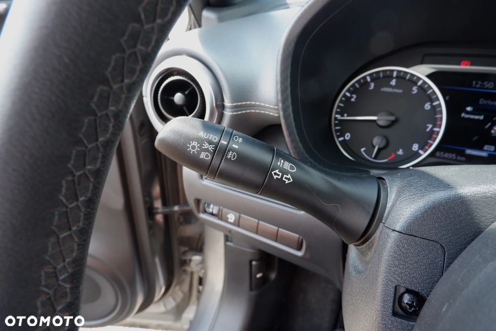 Nissan Juke 1.0 DIG-T Kiiro - 16