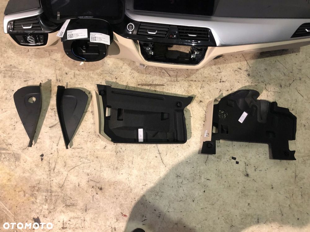 DESKA BMW 6 GT G32 HEAD UP CANBERRABEIGE - 10