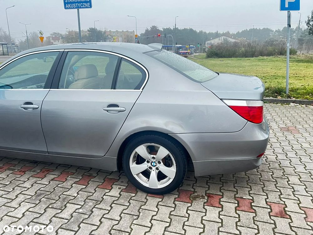 BMW Seria 5 - 34