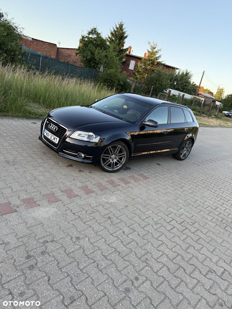 Audi A3 Sportback - 1