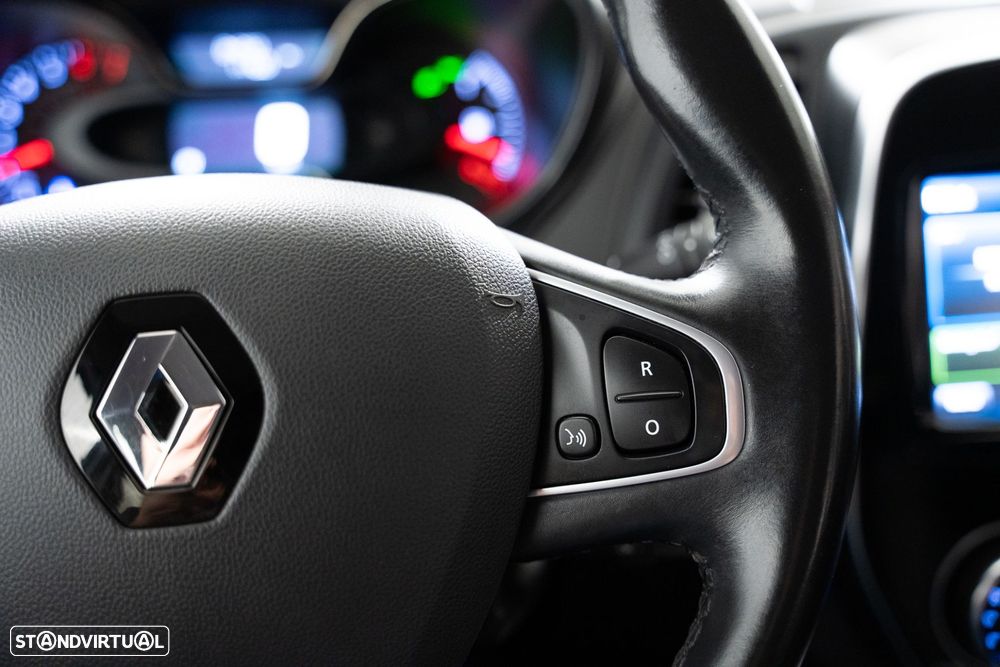 Renault Captur 0.9 TCE Exclusive - 17