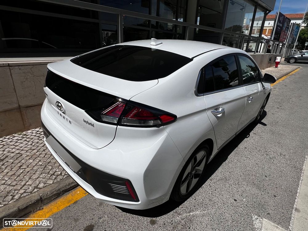 Hyundai Ioniq 1.6 GDI HEV Hybrid Tech - 3