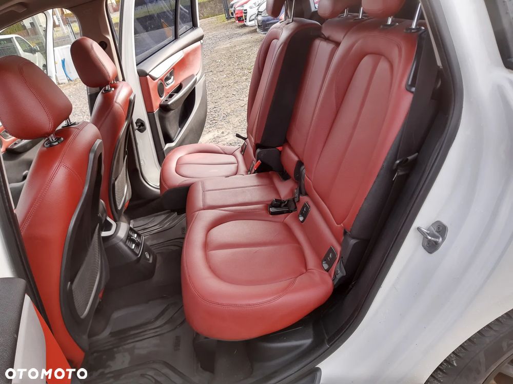 BMW Seria 2 218d Advantage - 9