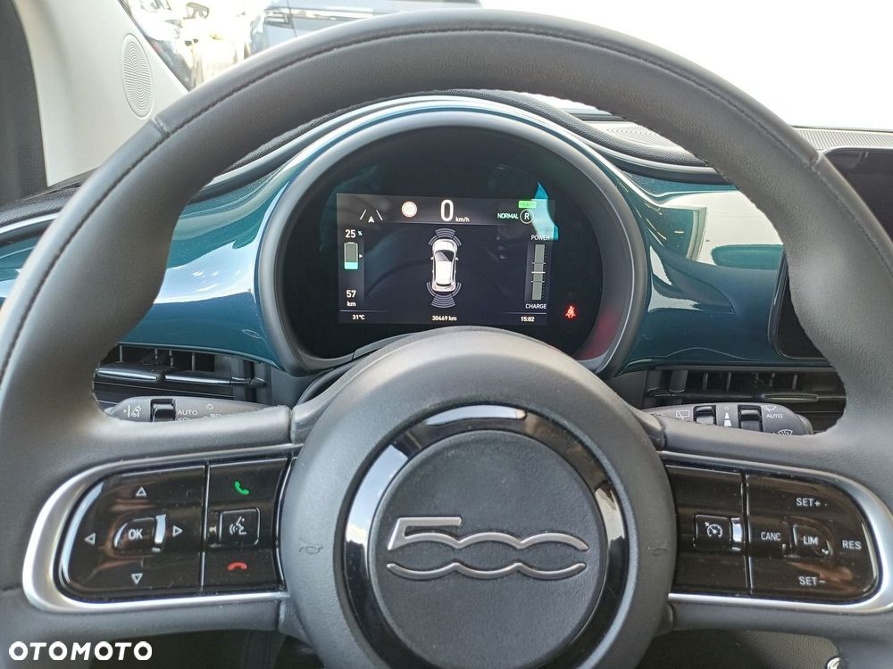 Fiat 500e - 22