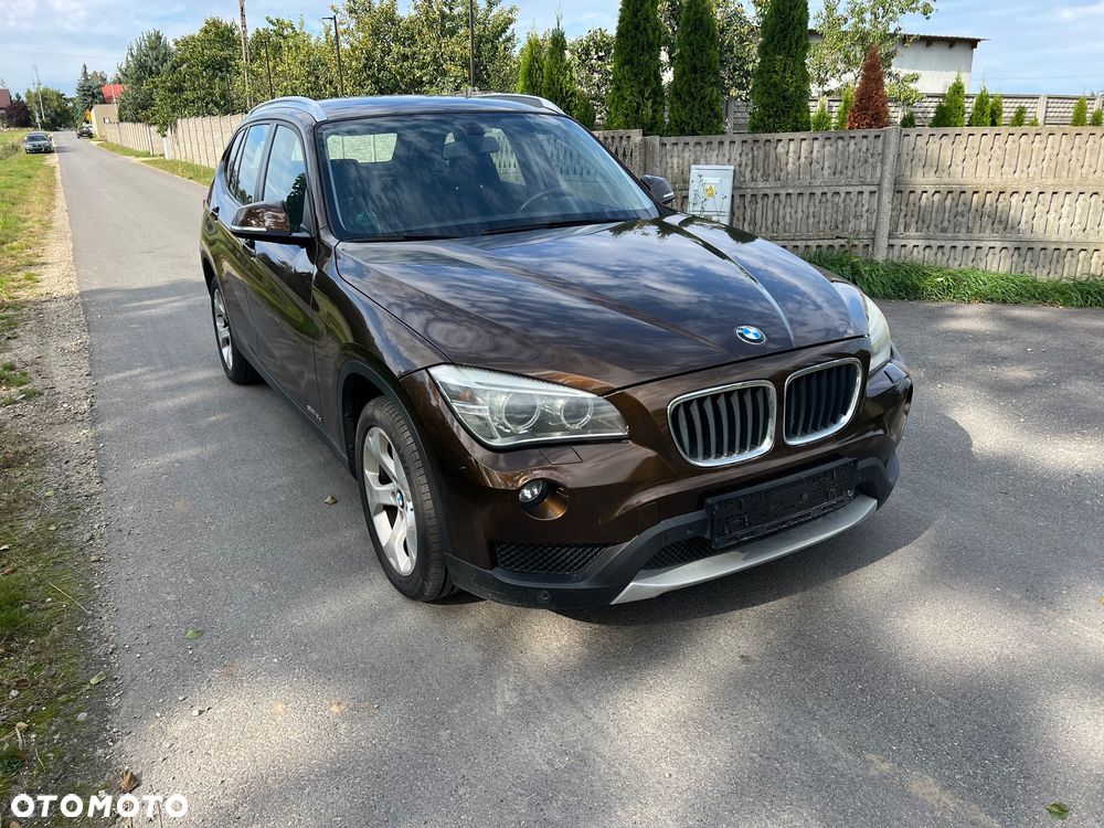 BMW X1 sDrive18d xLine - 9