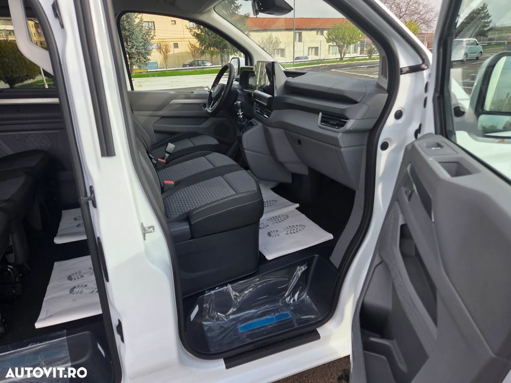 Volkswagen Caravelle - 15