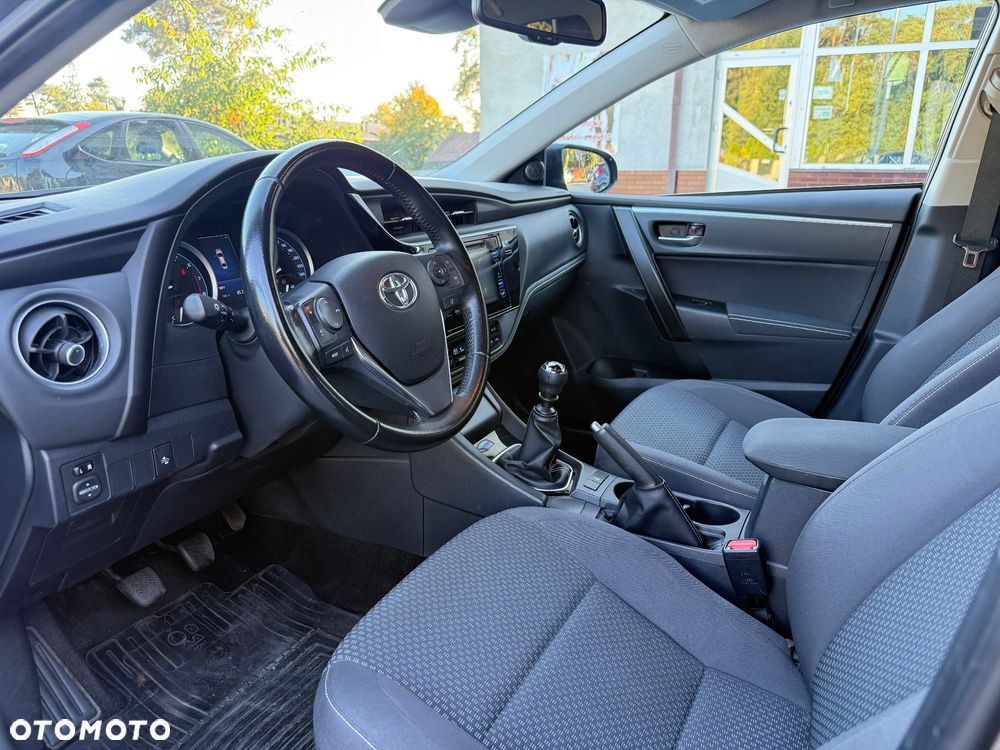 Toyota Corolla 1.6 Comfort - 20