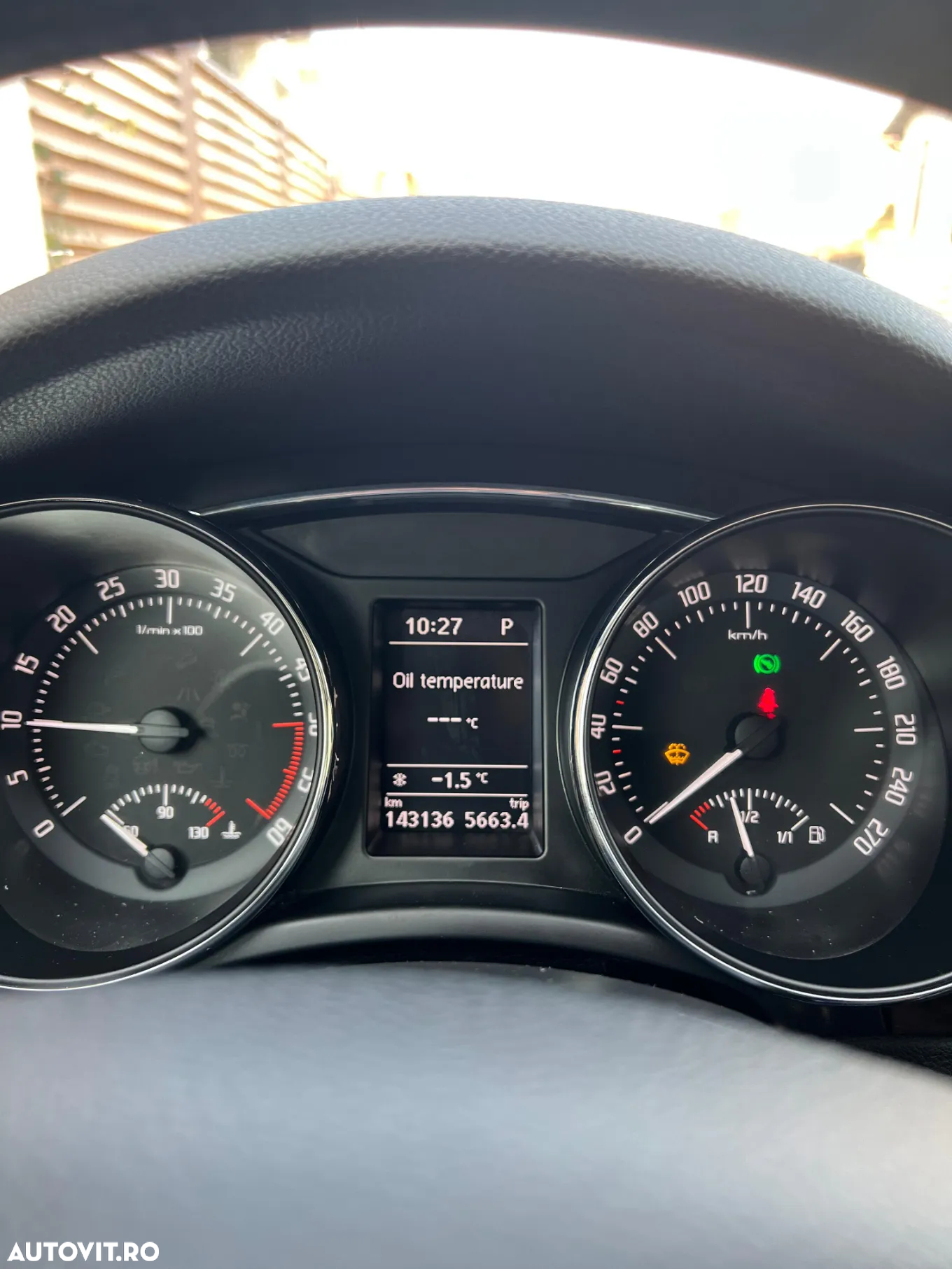 Skoda Superb Combi 2.0 TDI 4X4 Elegance - 14