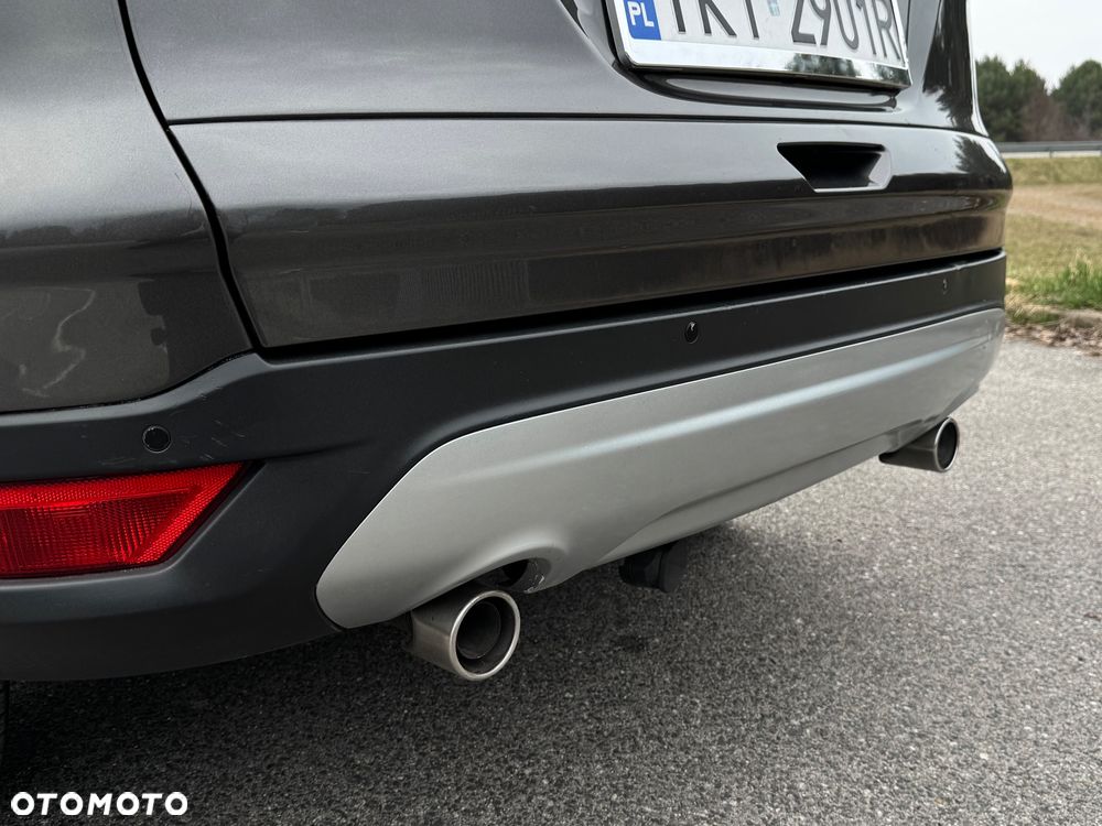 Ford Kuga 2.0 TDCi 4x4 Titanium - 18