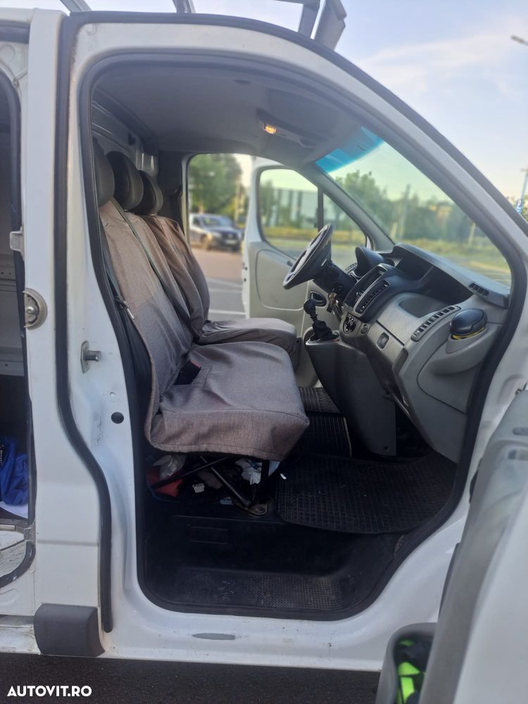 Renault Trafic - 6