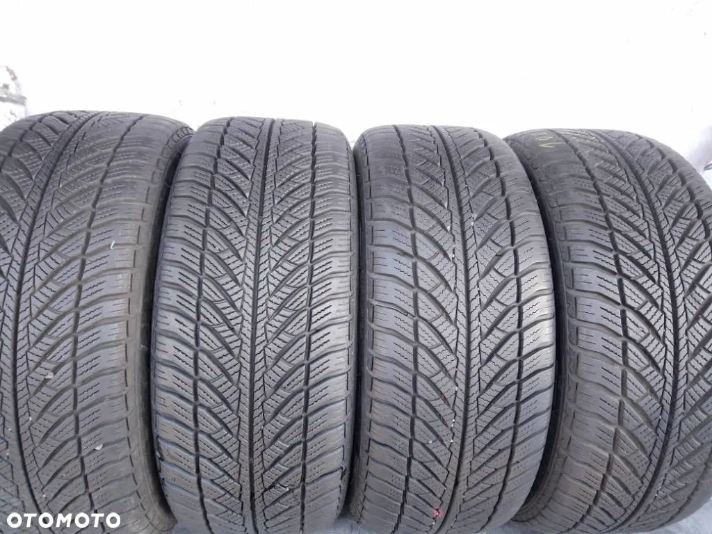 Goodyear UltraGrip 8 PERFORMANCE 245/45 R18 100V 2024 7.5-8mm - 1