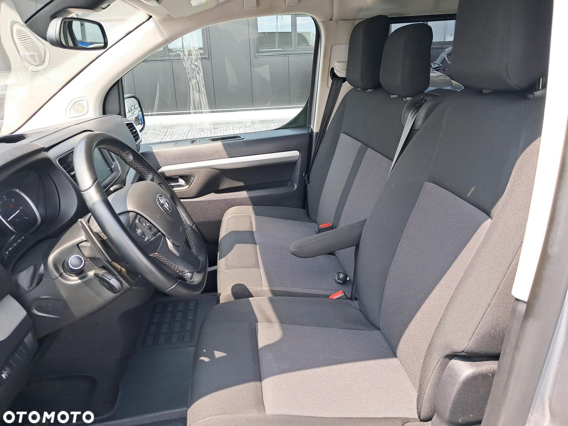 Toyota Proace Verso 2.0 D4-D Long Business - 16