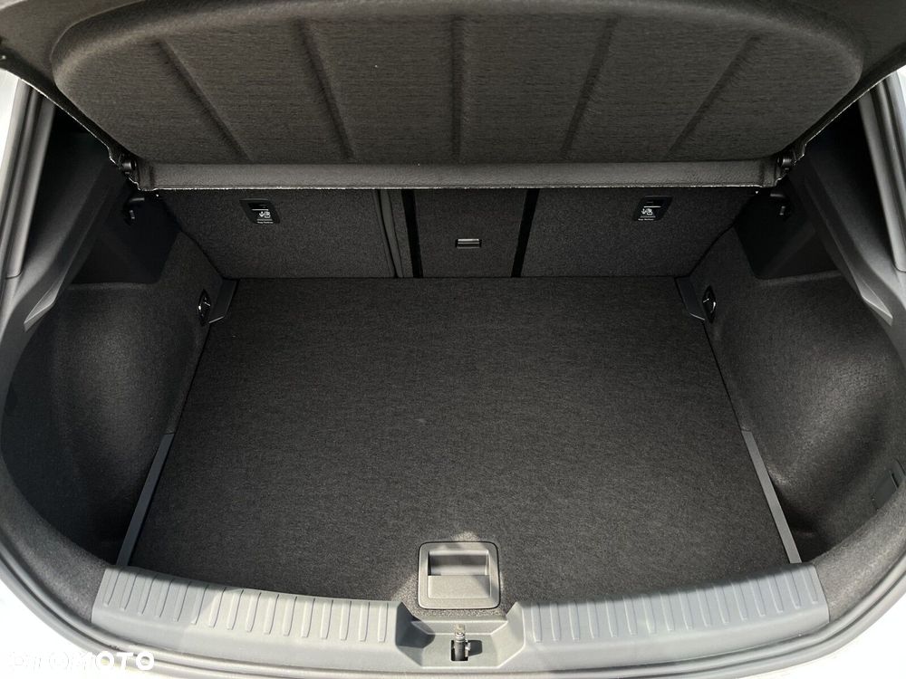 Cupra Leon 1.5 eTSI DSG - 14