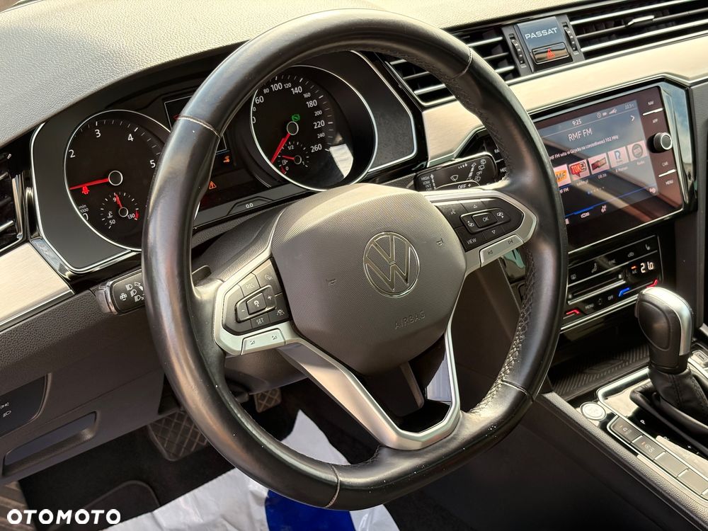 Volkswagen Passat 2.0 TDI EVO Elegance DSG - 14