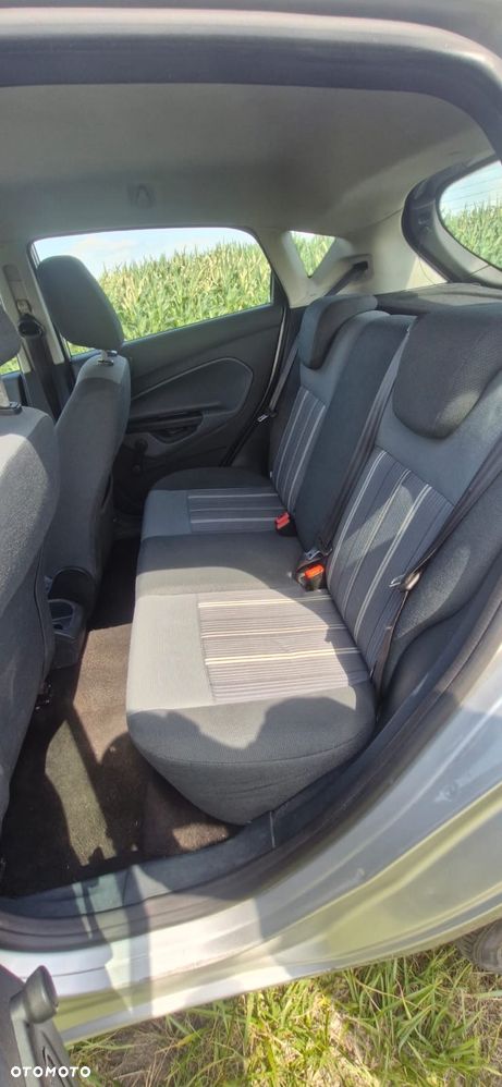 Ford Fiesta 1.25 Ambiente - 6